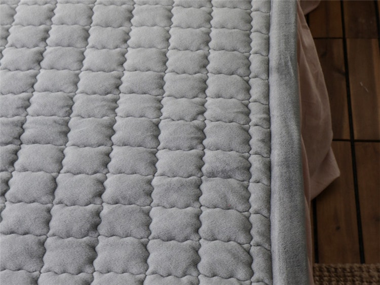 velvet quilted bedspread covers